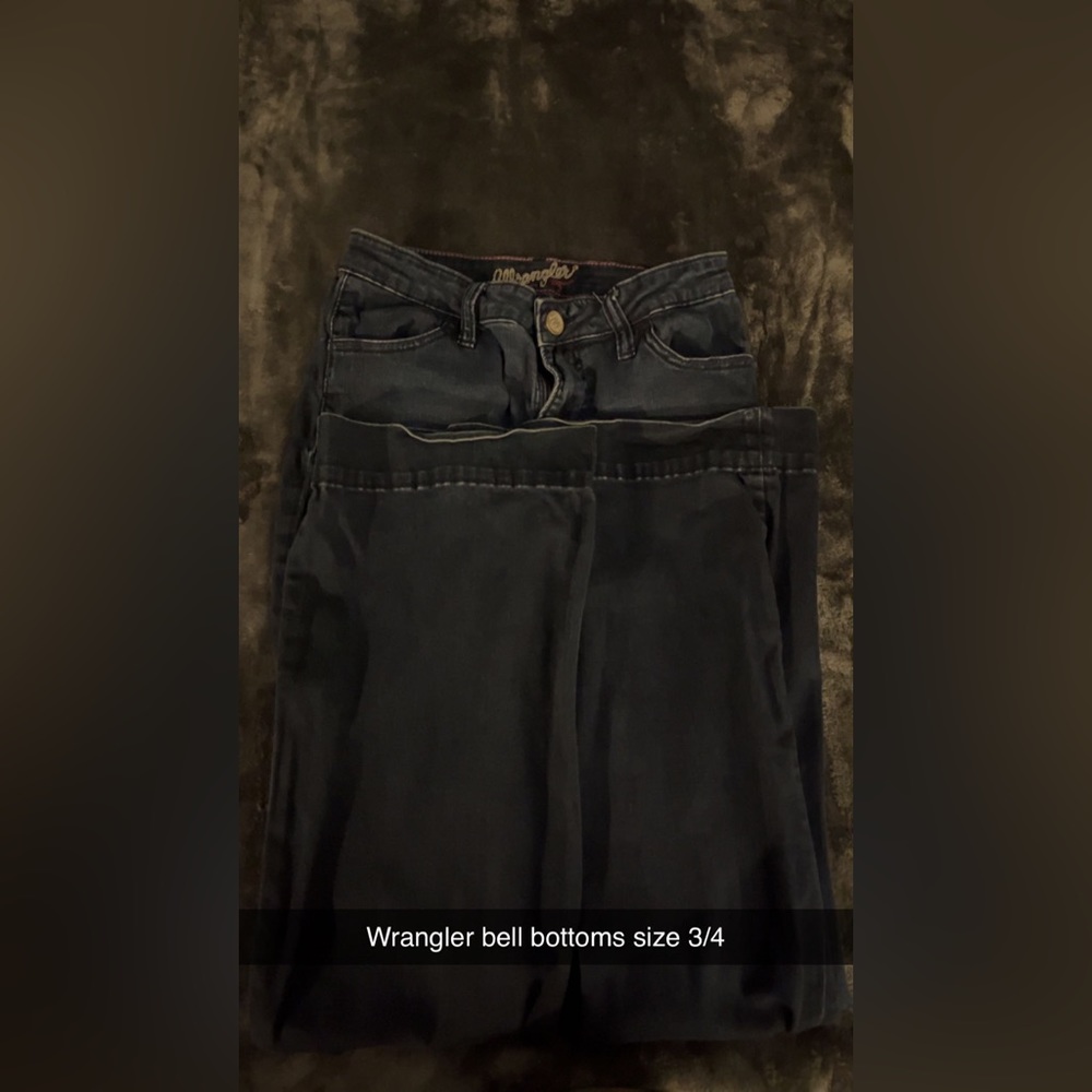 Wrangler bell bottoms size 3/4